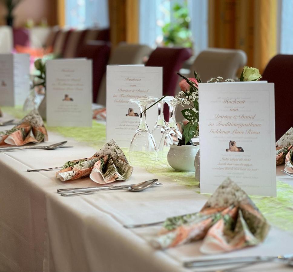 Traditionsgasthaus Goldener Loewe Riesa Restaurant & Pension Εξωτερικό φωτογραφία